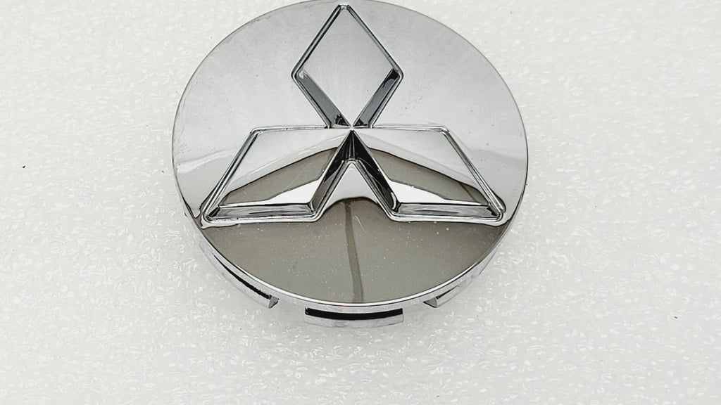 Chrome Center Wheel Hub Cap for Mitsubishi Endeavor Gallant Raider (2004–2008) 52014332AA