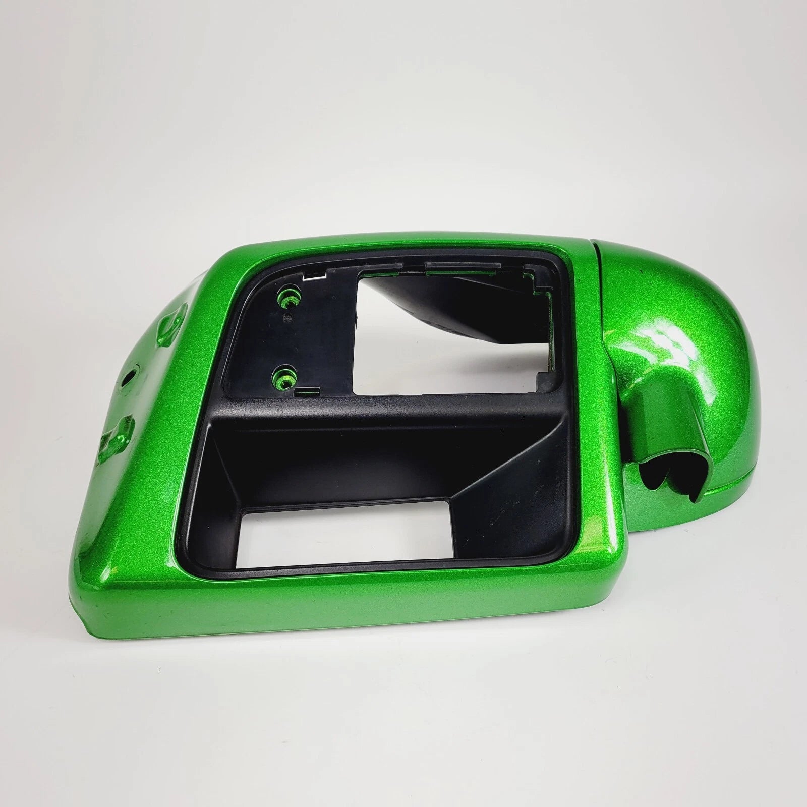 Right Lower Fairing for Harley Davidson Ultra Limited FLHTK (2015) - Radioactive Green