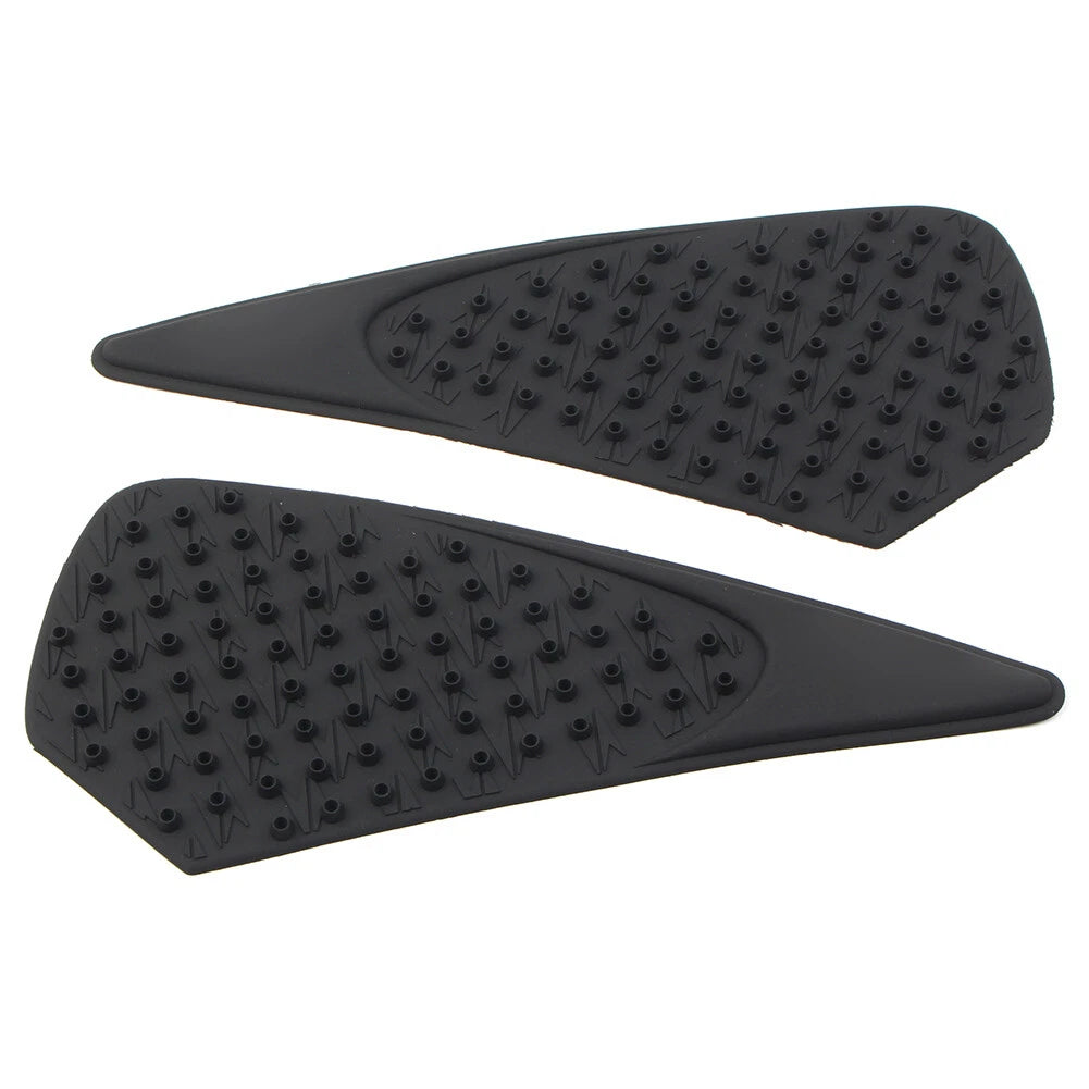 2X Tank Traction Gas Pad Knee Grips Decals for Yamaha YZF-R1 (2004–2006)