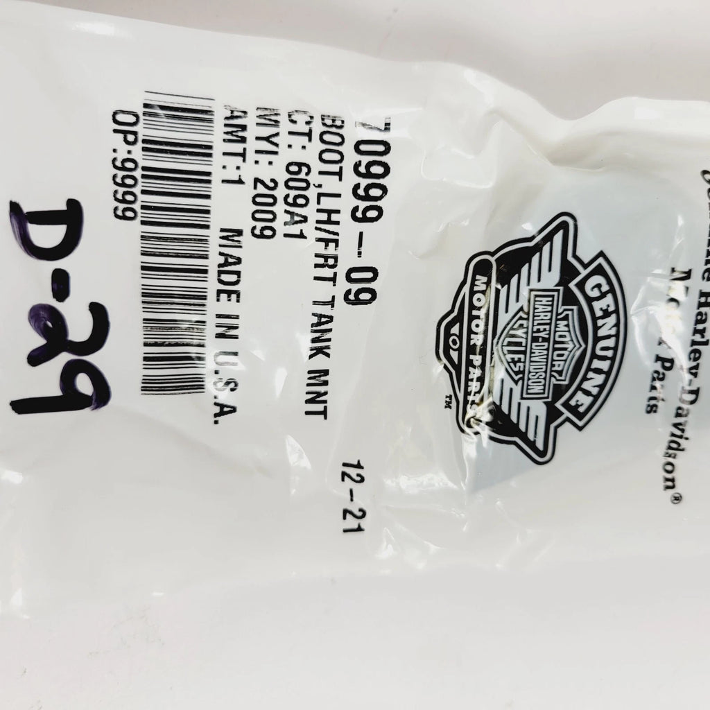 Tank Bracket Boot Left Side for Harley-Davidson (2009) 70999-09