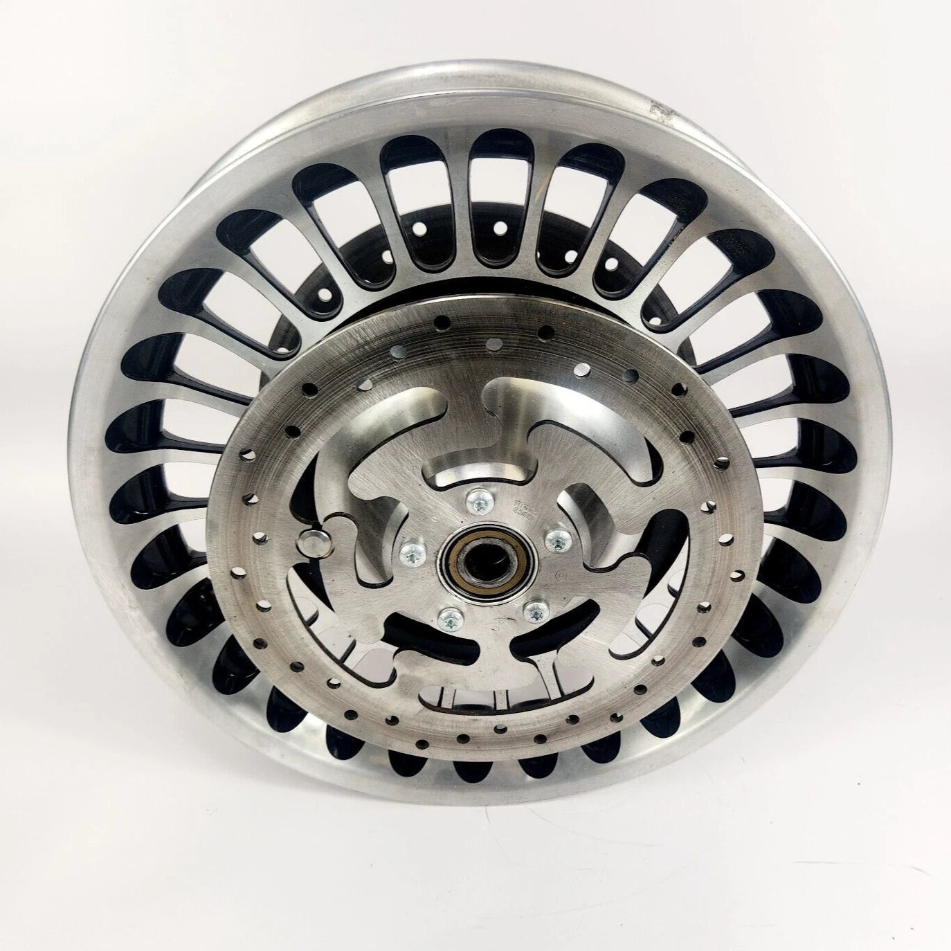 Front Wheel 28 Spoke 17x3 for Harley Davidson Touring Electra Road King (2009–2023)
