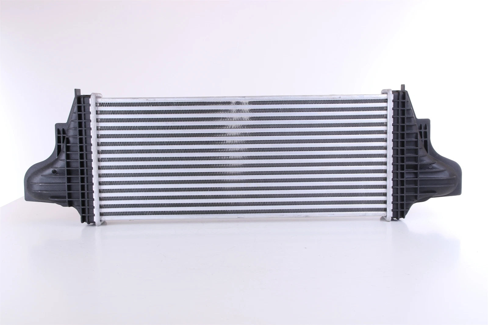 Nissens 96419 Front Intercooler for Mercedes-Benz ML320 R320 R350 (2000–2011)