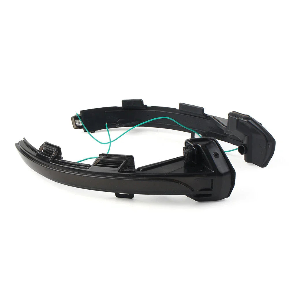 LED Dynamic Turn Signal Light for VW Passat B8, Golf (2015-2023)