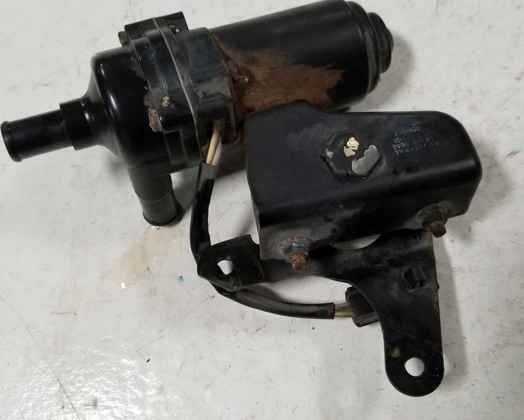 Heater Auxiliary Water Pump MNC6710AC for Jaguar XJ8 XJR VDP (1998–2003)