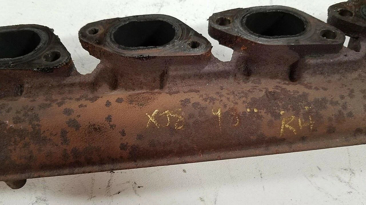 Exhaust Manifold Right RH for Jaguar XJ8 XJ8L VDP (1998) OEM