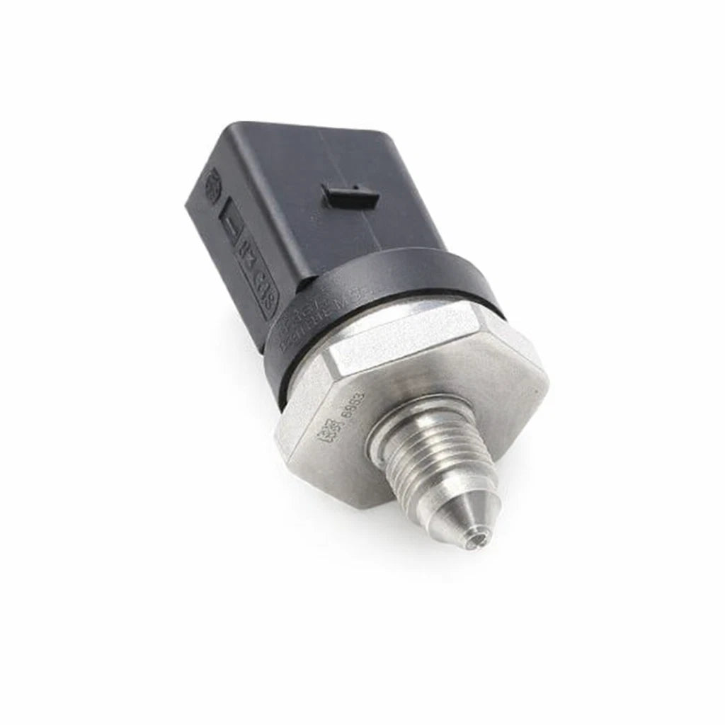 Genuine OEM Fuel Pressure Sensor for Audi R8, RS3, A8 Quattro, RS7 (2006–2023) 06H906051K