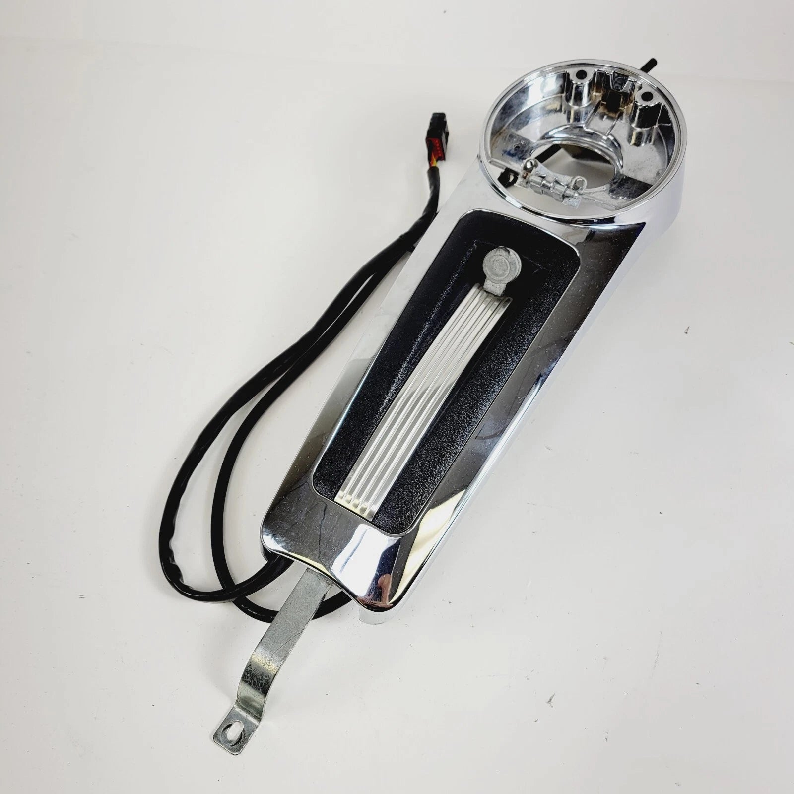 Chrome Dash Console Cover Panel for Harley Touring Ultra Electra Glide (2008–2020)
