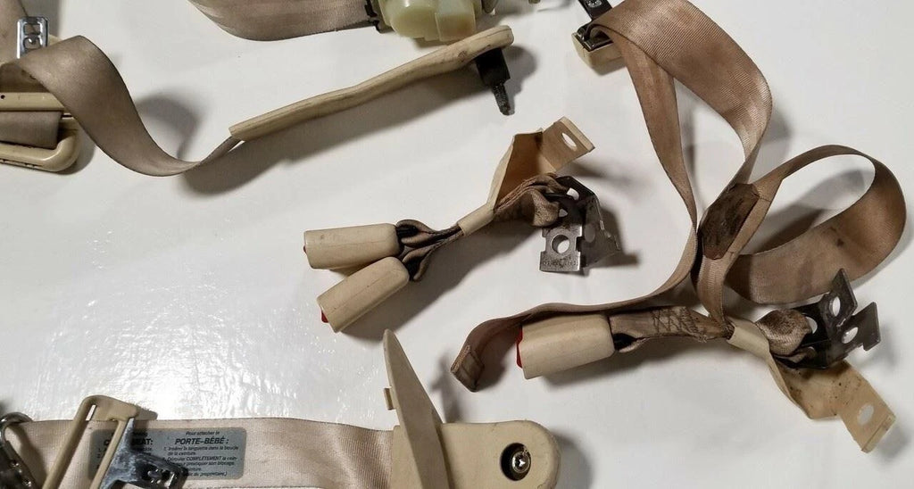 Seat Belt Set for Lincoln Mark VIII (1997–1998) Ivory Grade B