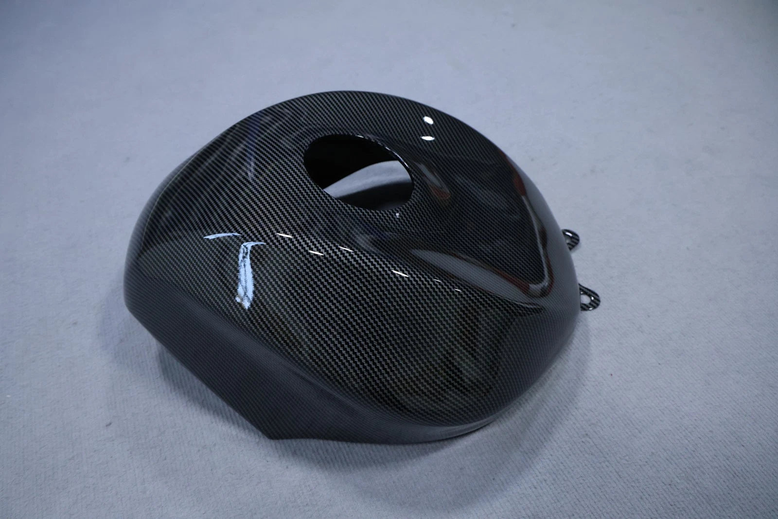 Carbon Fiber Fuel Gas Tank Cover Kit for Kawasaki Ninja ZX10R (2004–2005)