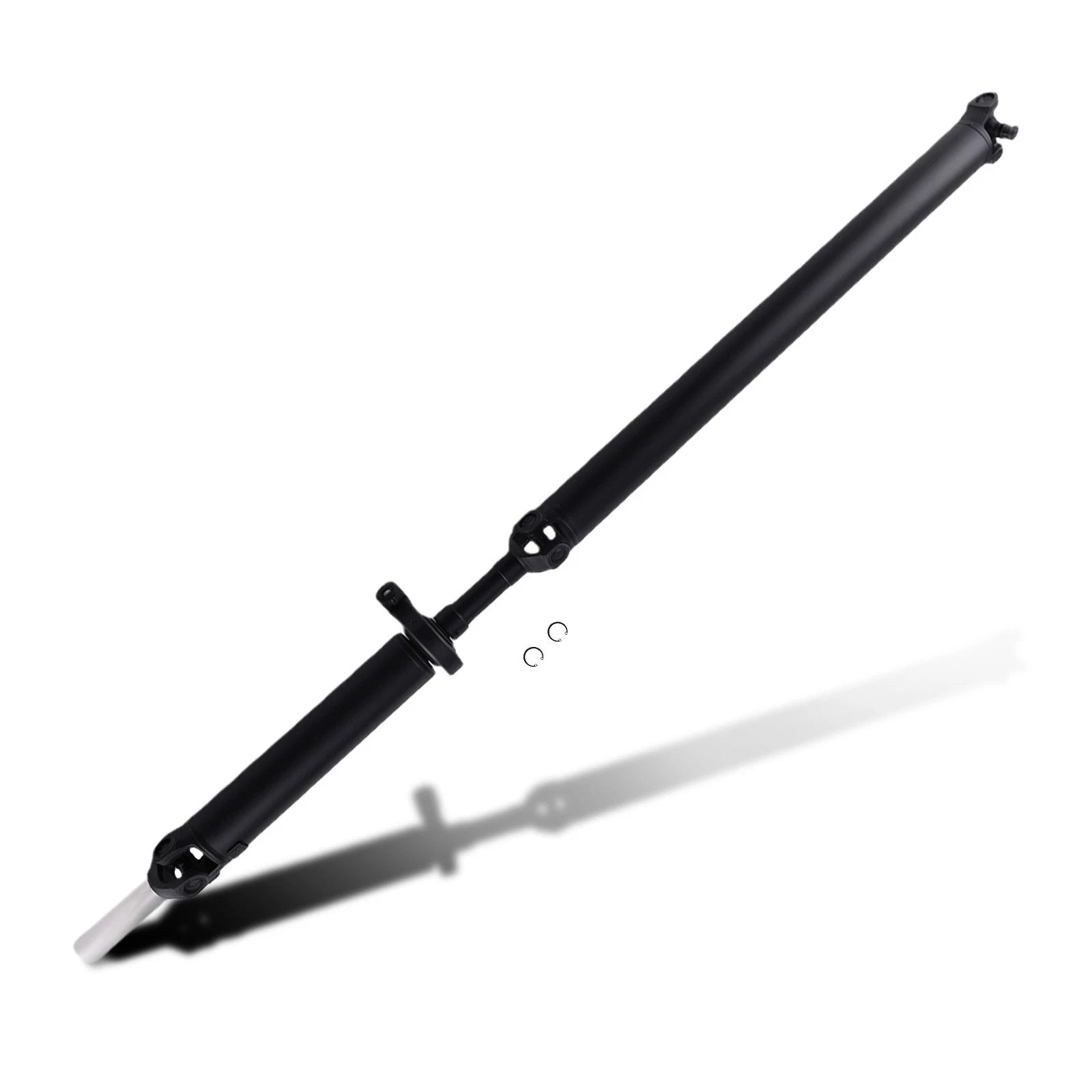 Rear Driveshaft for Silverado 2500 HD / Sierra 2500 HD (2005–2006) 936-570