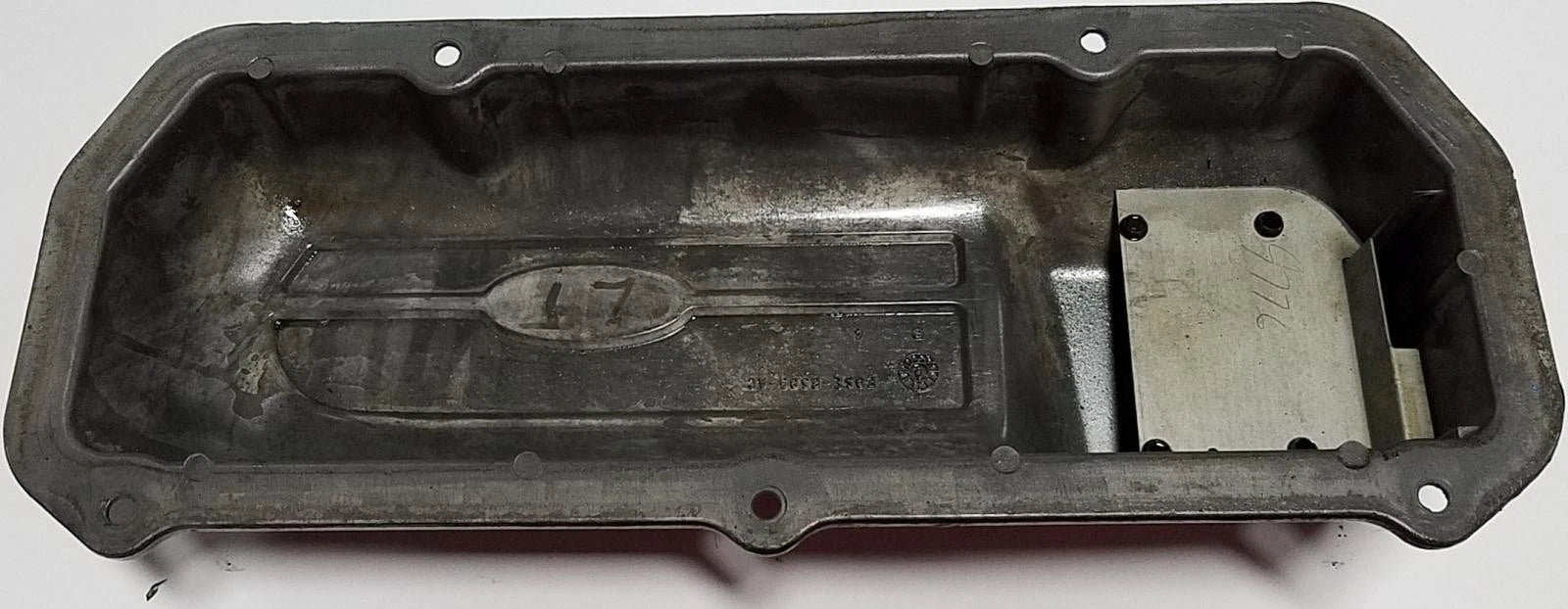 Valve Cover LH for Ford Thunderbird SC 3.8L (1989–1993)