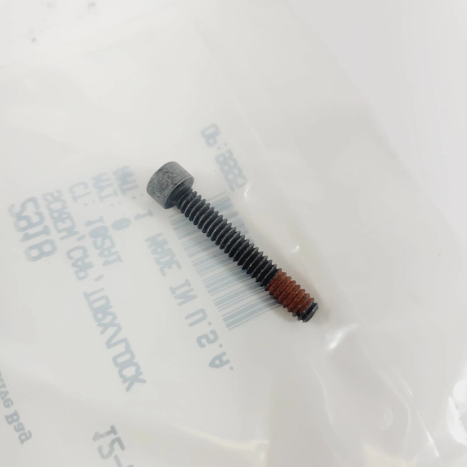 Screw Tap Torx Lock for Harley Davidson Touring (2918)