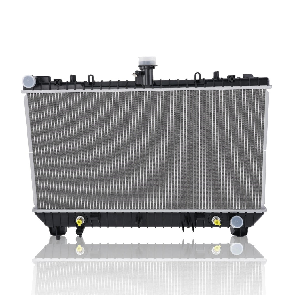 Radiator for Chevrolet Camaro (2010–2011) CU13142 13142 GM3010535 92218352