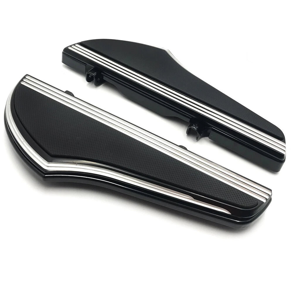 Shark Fin Defiance Footboard for Harley Dyna (2012–2016) & Softail (2000–2017)