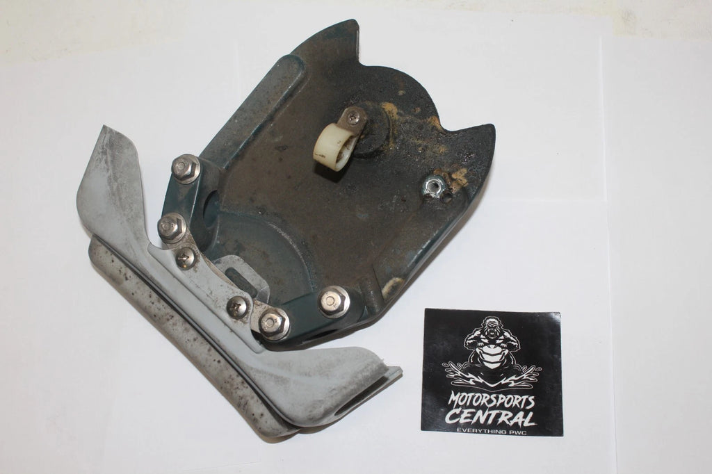 Steering Column Handlebar Clamp for Yamaha Waverunner Superjet (SN, RN)
