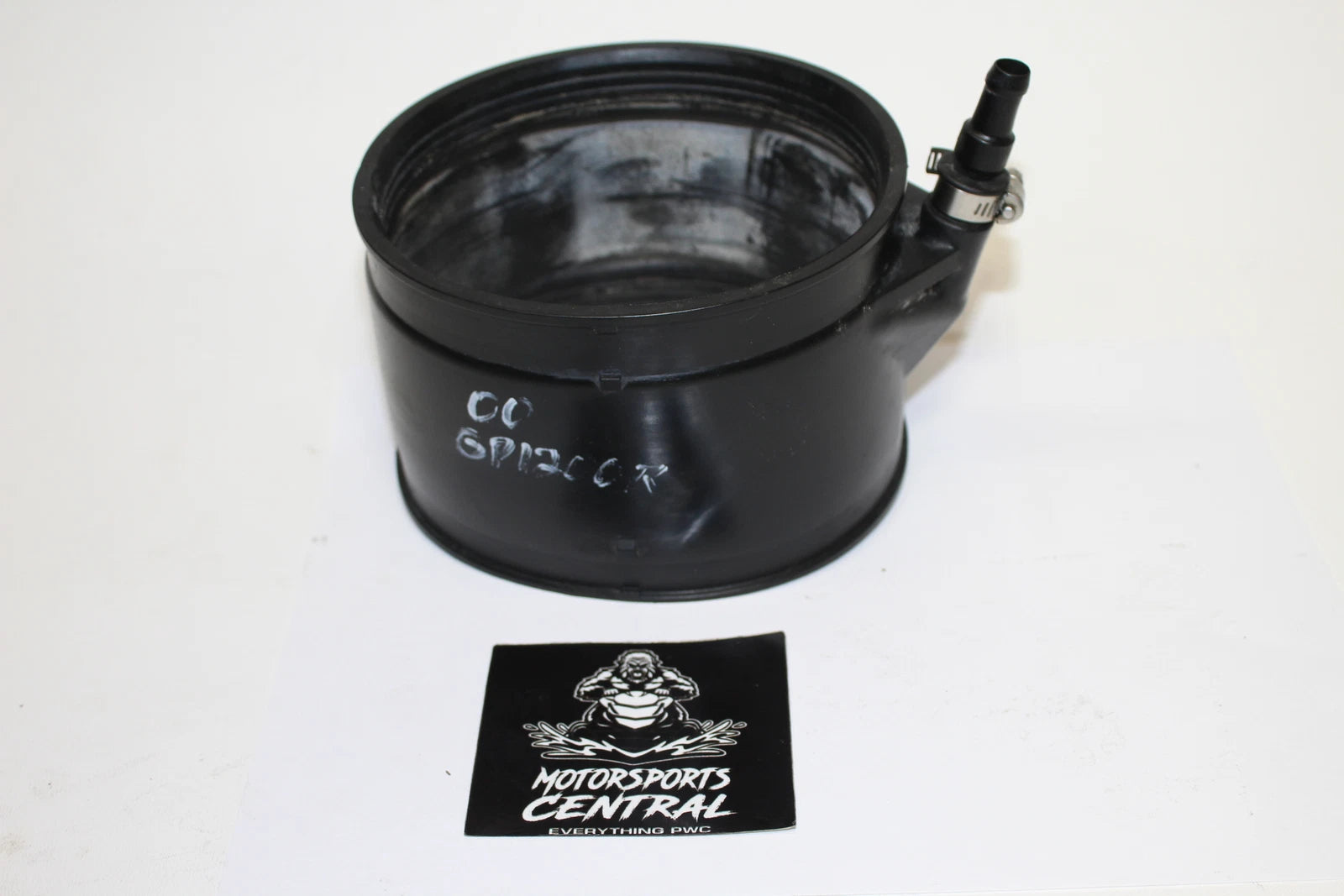 Exhaust Pipe Outer Coupler Muffler Joint for Yamaha Waverunner GP1200 (2000)