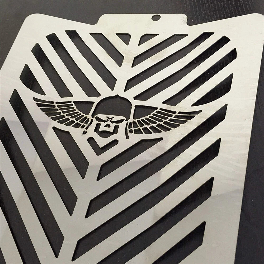 Skull Wing Radiator Grille Guard for Suzuki Boulevard M109 (2006–2013)
