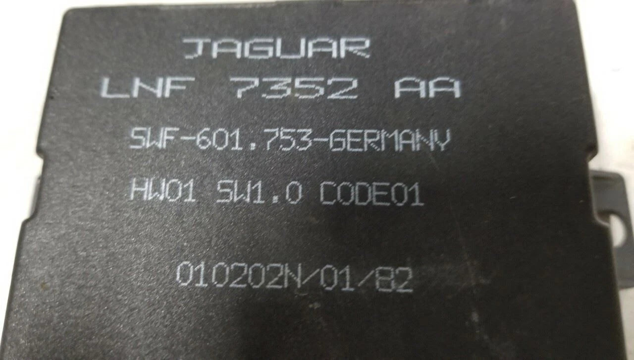 Parking Assistance Aid Module LNF7352AA for Jaguar XJ8 XJR (2001–2003)