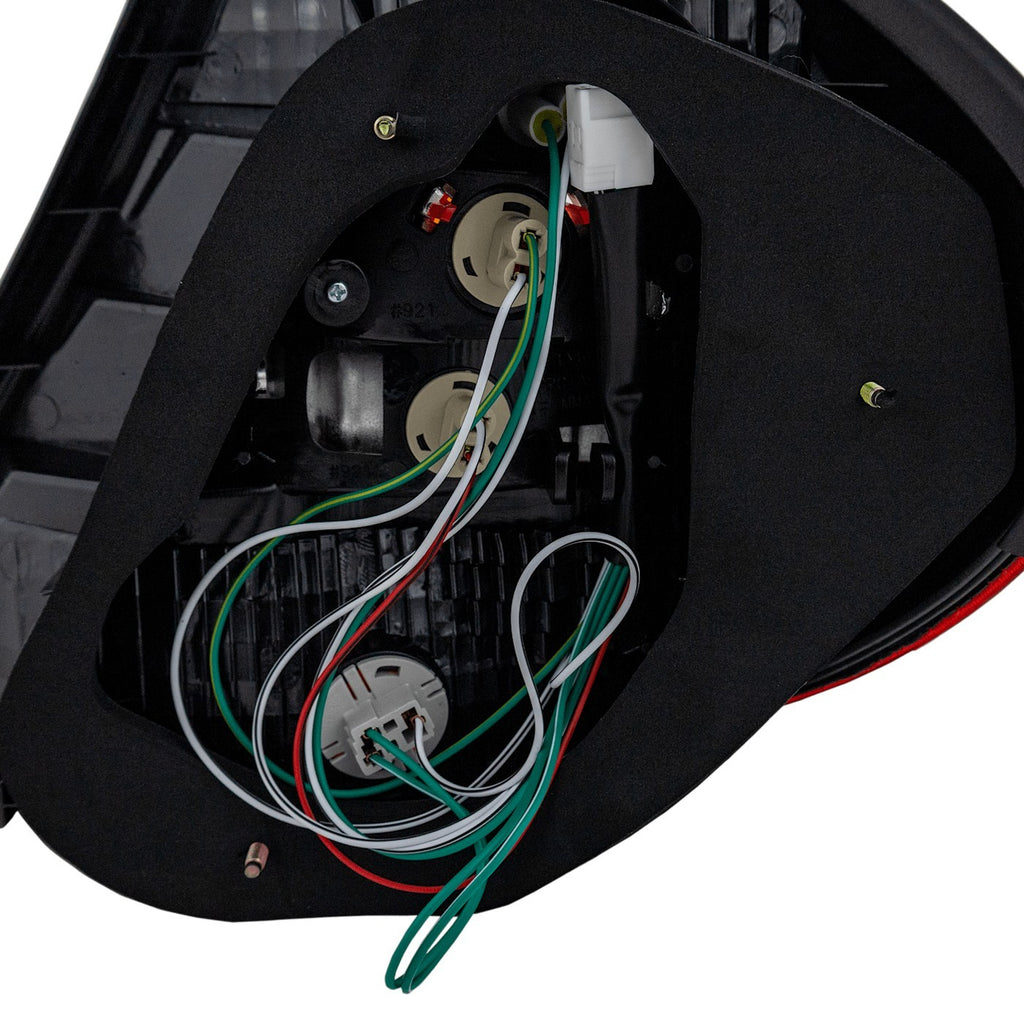 Tail Light Assembly for Toyota Camry (2002–2004) Left Driver Side with Bulb
