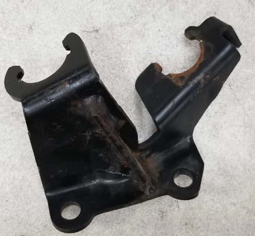 Shift Linkage Bracket for Jaguar X-Type 2.5L (2002–2005)
