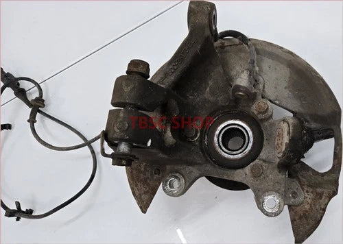 Front Right Spindle Wheel Hub for Lincoln Continental (1998–2002)