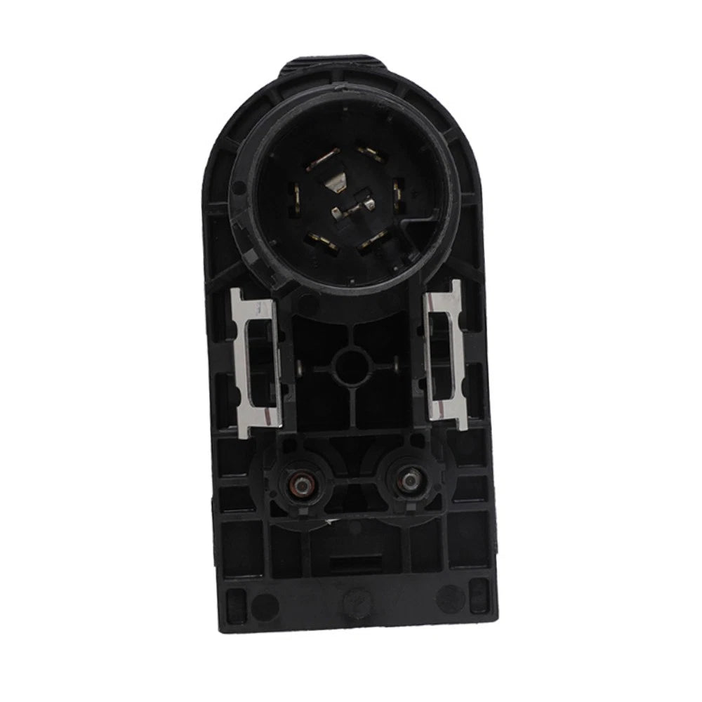 7-Pin Hitch Receptacle for Chevy Silverado Sierra (2020–2021) 13526856