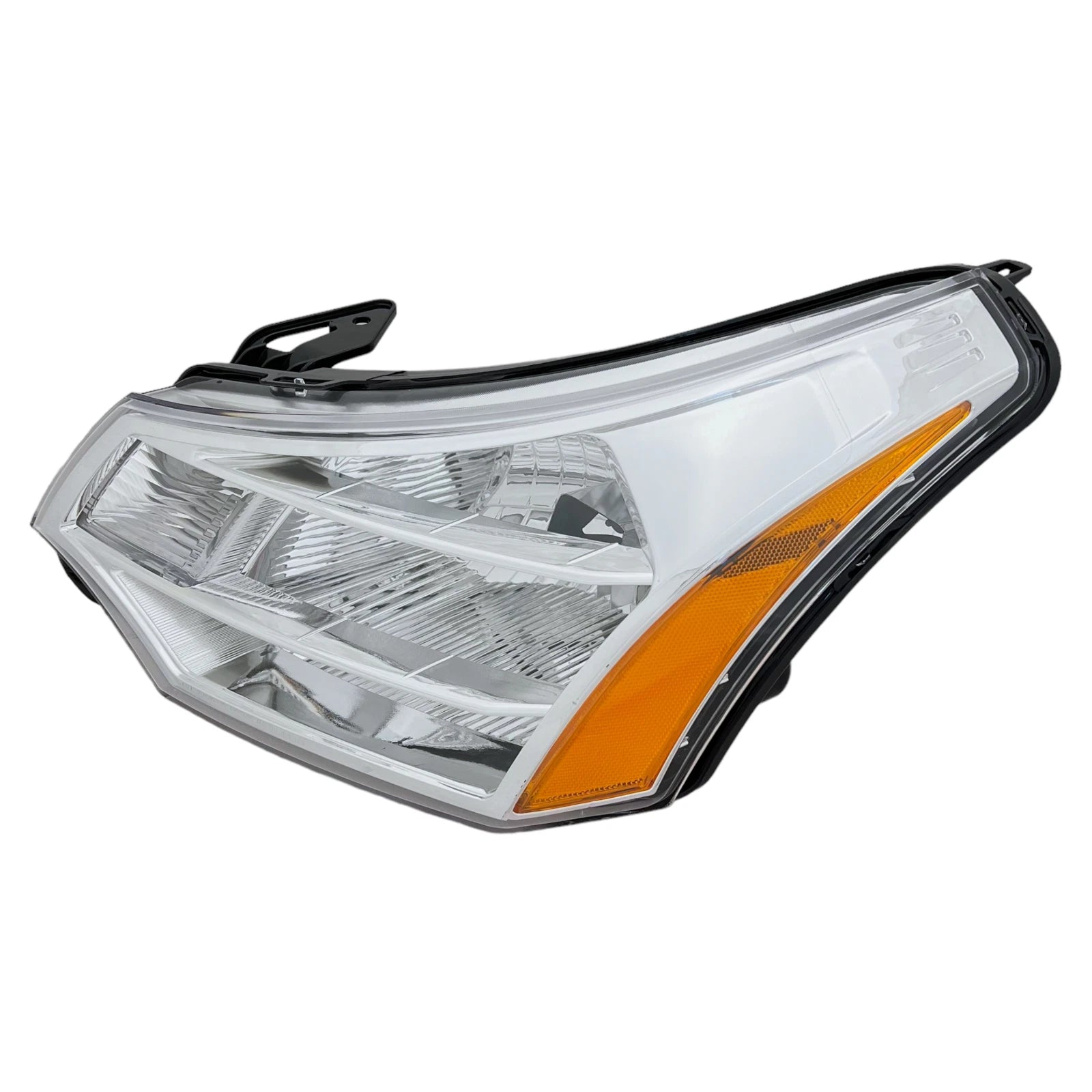 Driver Halogen Headlight with Bulb for Ford Focus (2008–2011) Chrome Trim