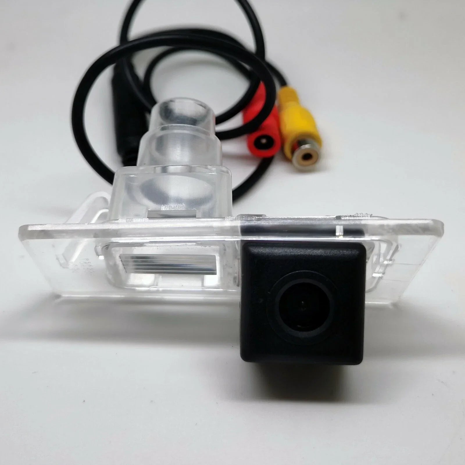 Reverse Rear View Backup Camera for Hyundai Elantra (2016–2018)