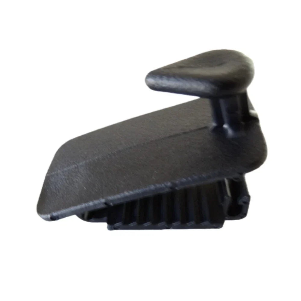 Front Floor Mat Retainer Hook Clip for Mazda 2, 3 (2011-2015)
