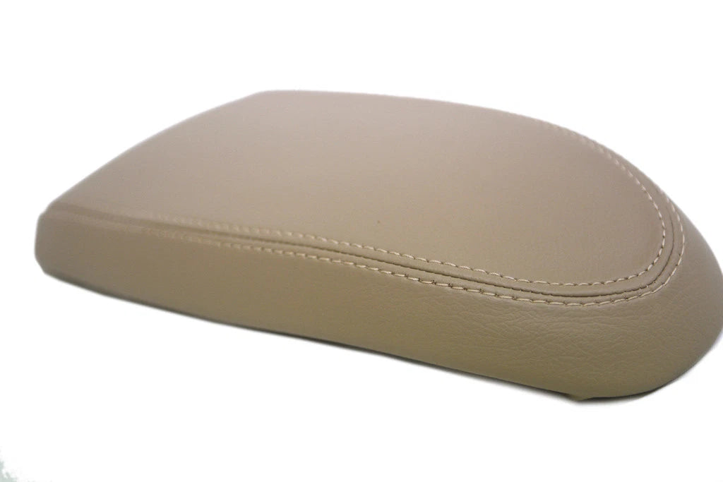 Leather Synthetic Center Console Armrest Cover for Ford Focus (2000–2007)
