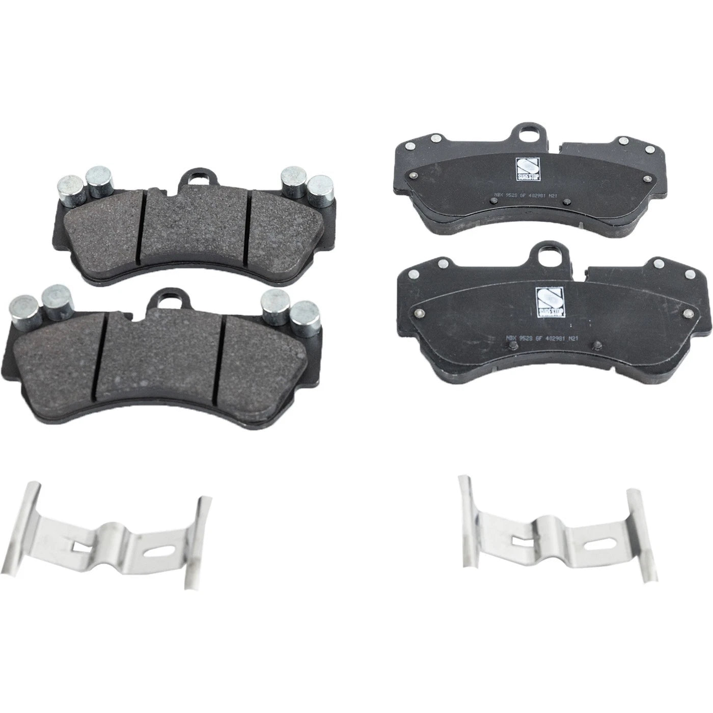 Set of 4 NAO Brake Pads for Audi Q7 (2007–2015)