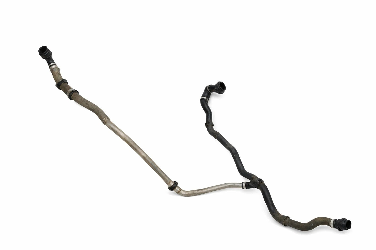 Genuine OEM Lower Radiator Coolant Hose for BMW M4 M3 M2 (2014–2020) 17128096431