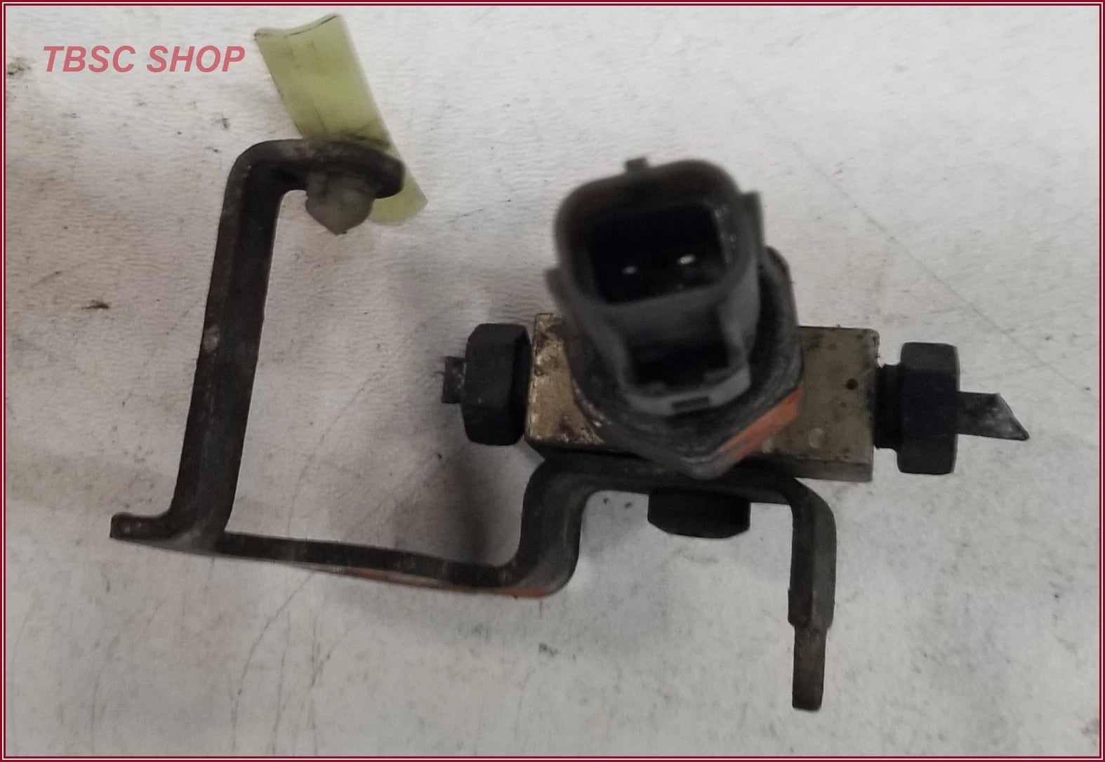 Front RH ABS Brake Pressure Switch Assembly for Lincoln Mark VIII (1995)