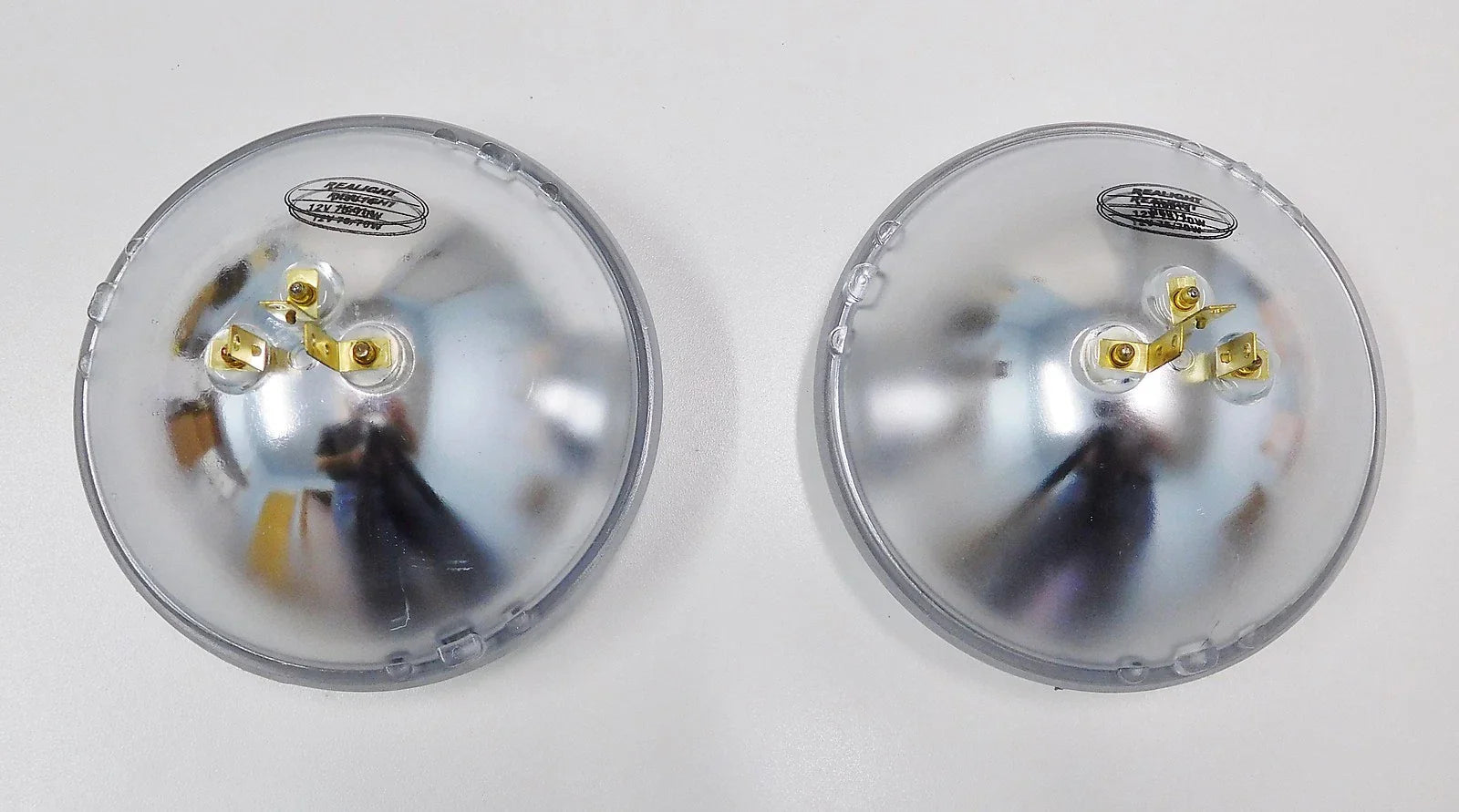 Super Bright Xenon Halogen Round Headlights for Nissan MQ Patrol (1980-1983)