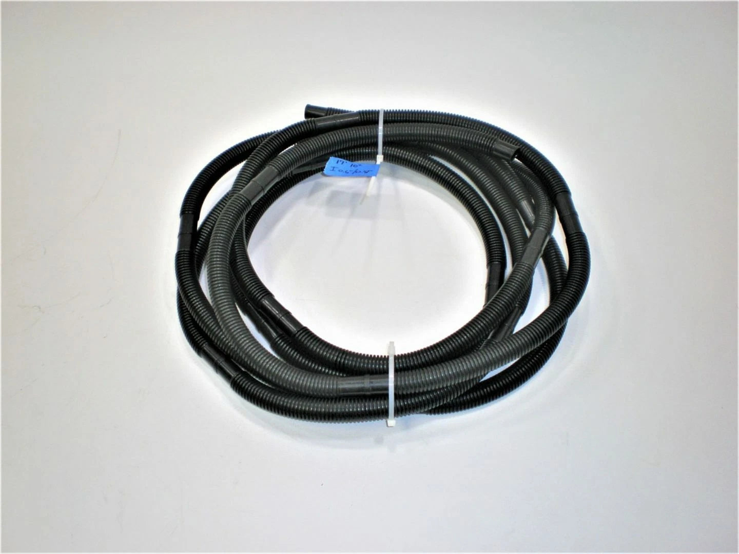 Corrugated Conduit Flex Tubing for Electrical Wiring Harness (17' 10" L x 0.60 ID)