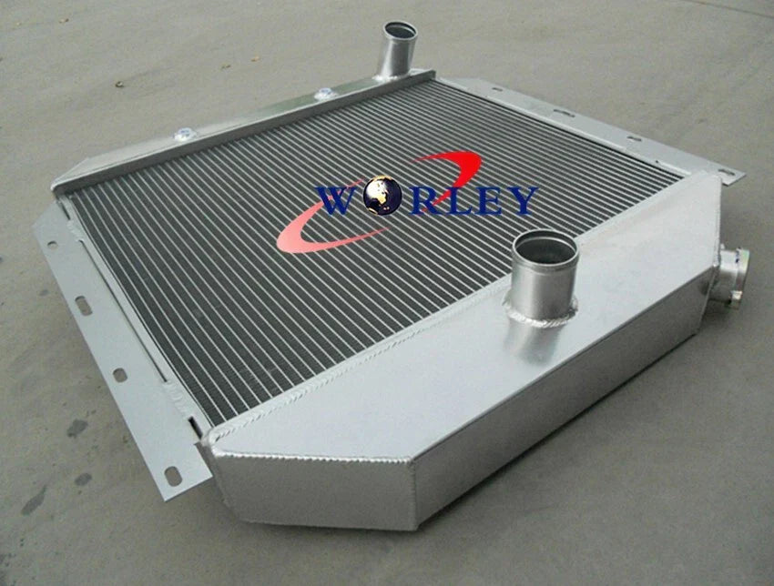 3 Row Radiator & Fan for 1951-1957 International Harvester L/R/S Truck