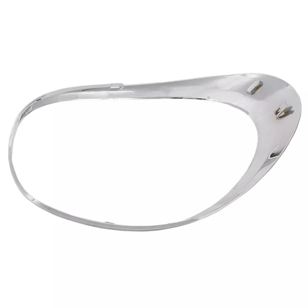 Left Chrome Silver Taillight Trim Ring for Fiat 500L (2012–2018)