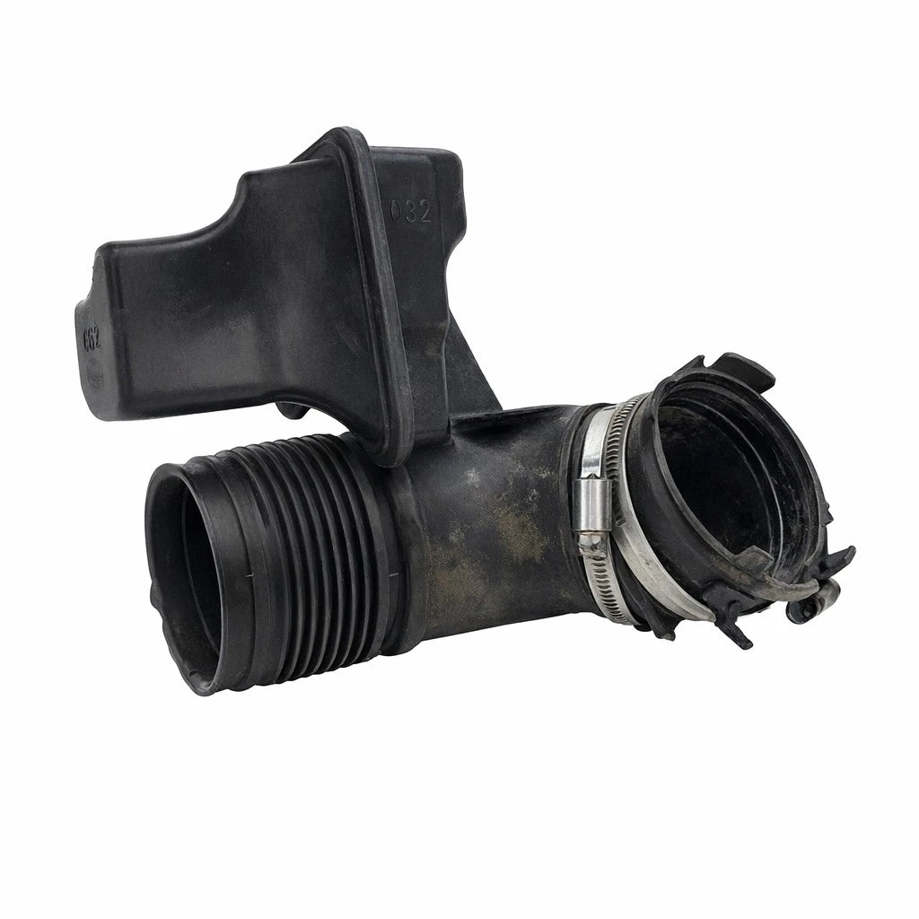 Engine Air Intake Hose for BMW 328i, 328i xDrive, 328xi (2007–2013) 13717536004