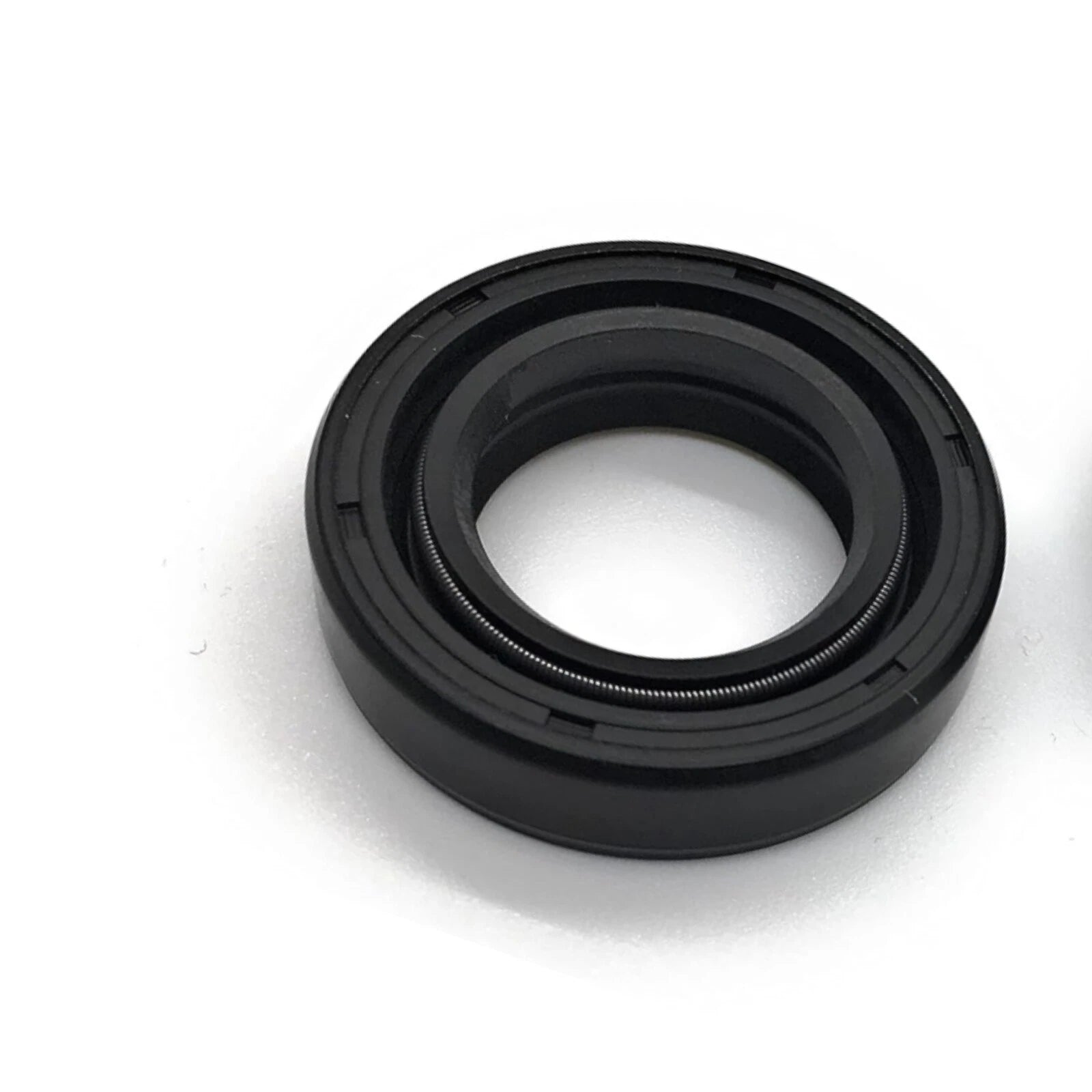 Transmission Oil Axle Seals for Tuff Torq K46 & T40 (Axle 187T0134280)