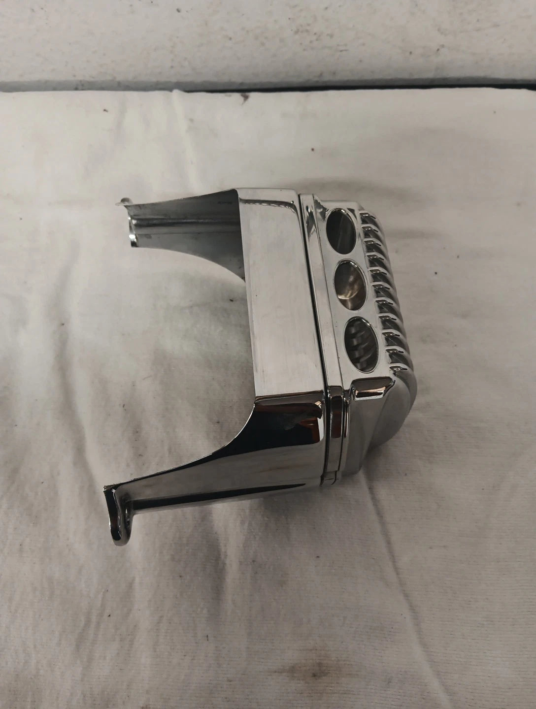 Chrome Regulator/Rectifier Cover for Harley Davidson Streetglide (2009)