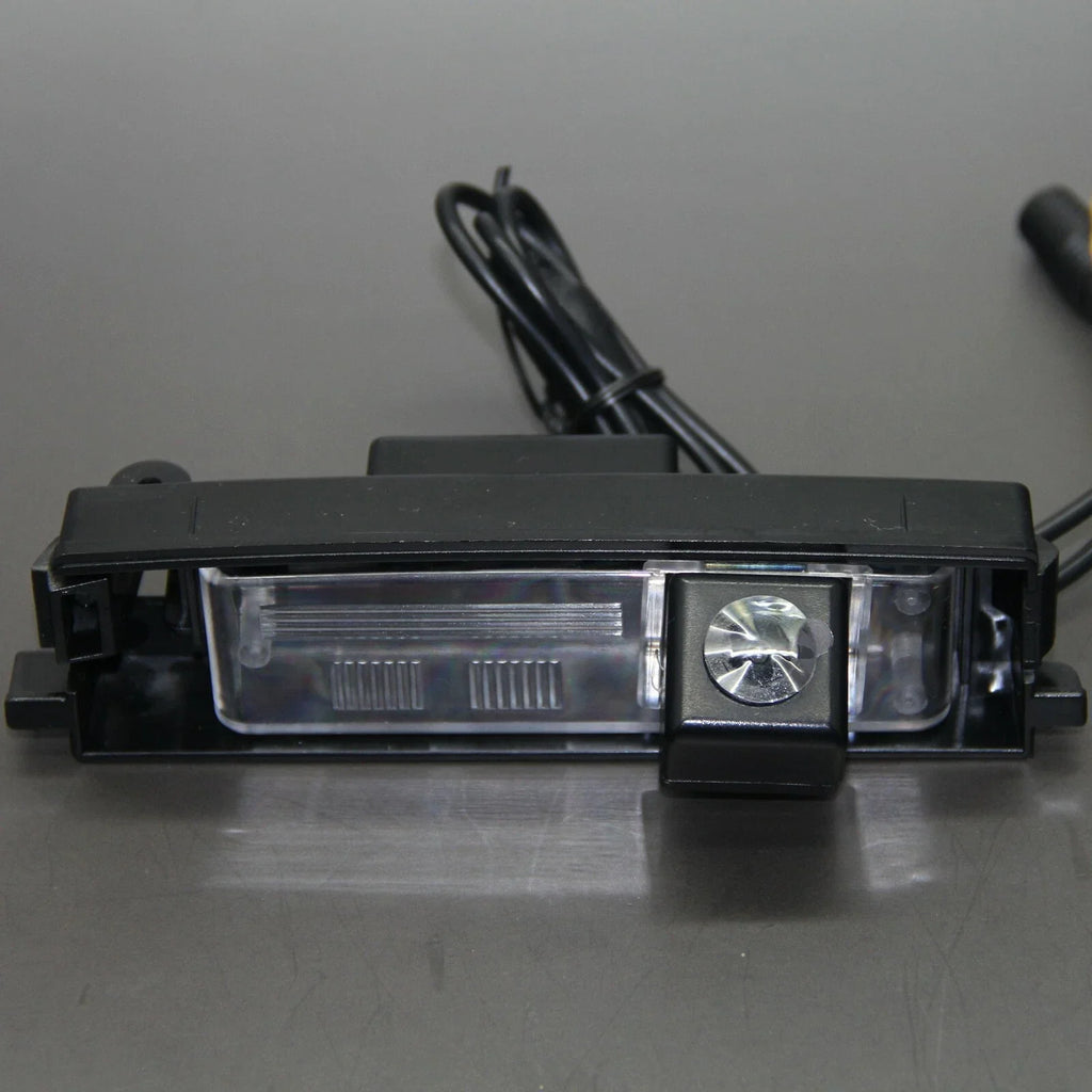 Car Reverse Rear View Backup Camera for Toyota RAV4 (2005–2009)