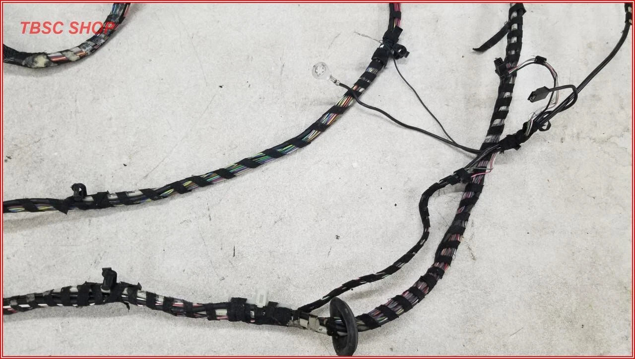 Radio Harness for Jaguar XJ8/XJ8L/XJR/VDP (1999) LNE36