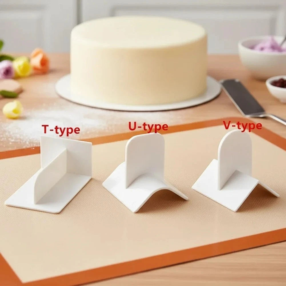 Set of 3 Cake Leveling Tools for Smooth Edges and Even Frosting