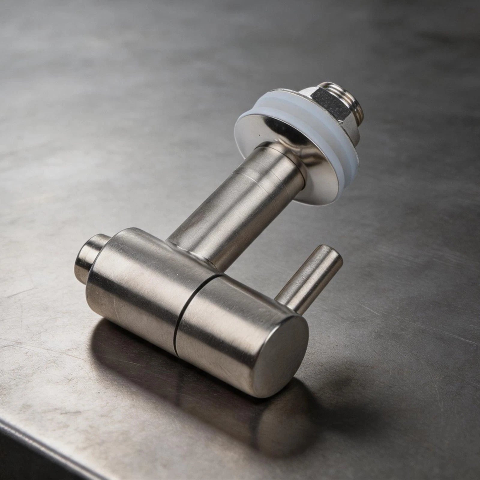 Stainless Steel Beer Keg Tap with Mesh Filter & Silicone Seal