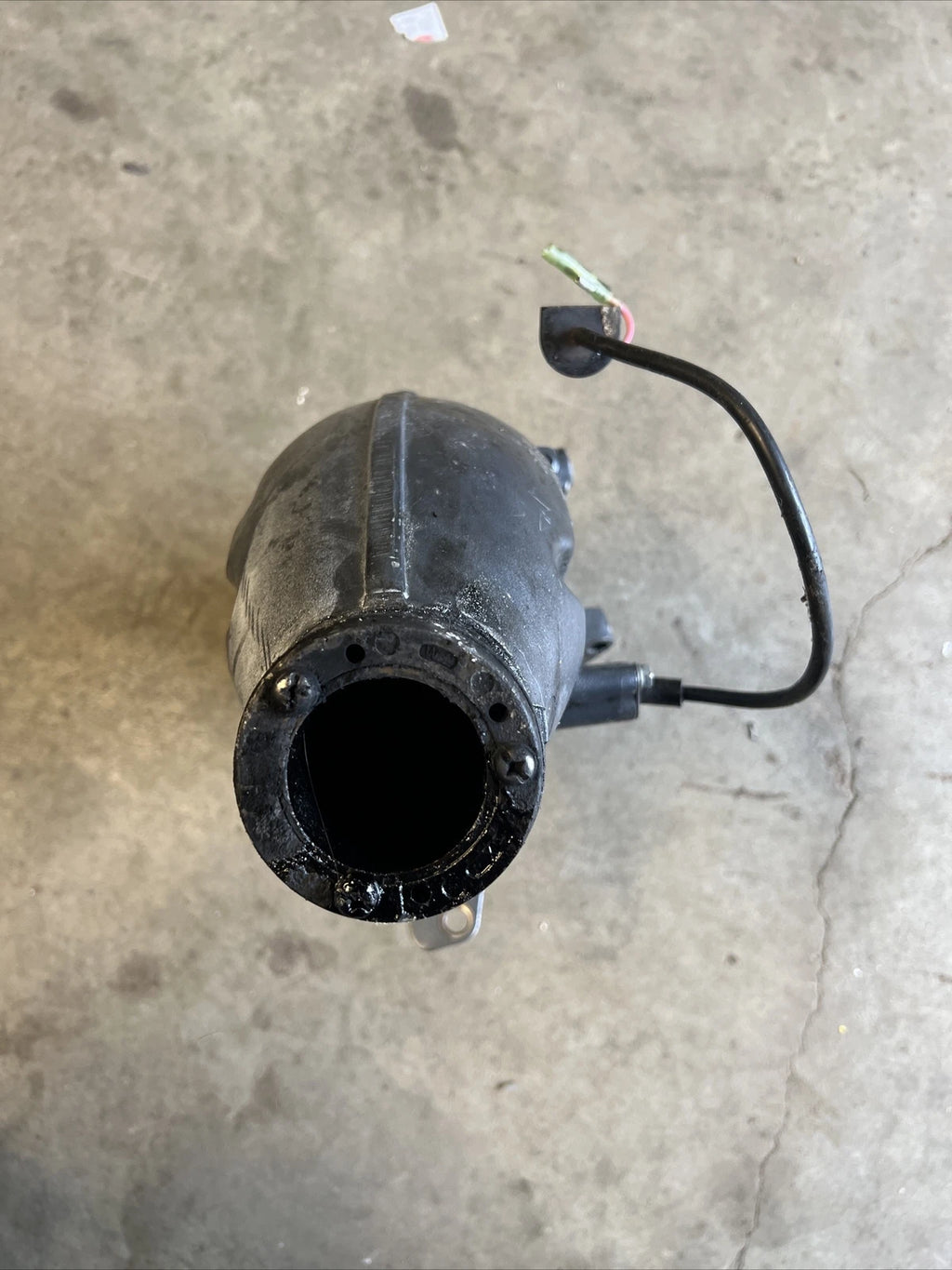 Exhaust Stinger Pipe Muffler Chamber for Yamaha Wave Raider Venture 760 (1996–1998)