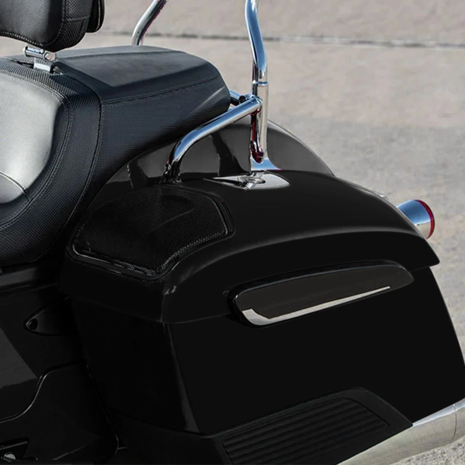Matte Saddlebag Lids Cover for Indian Chieftain Limited (2019–2023), Challenger (2020–2023)