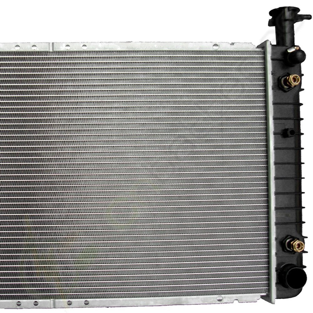 Aluminum Radiator for Chevrolet Express 2500 (1996) & G20 (1992–1995)