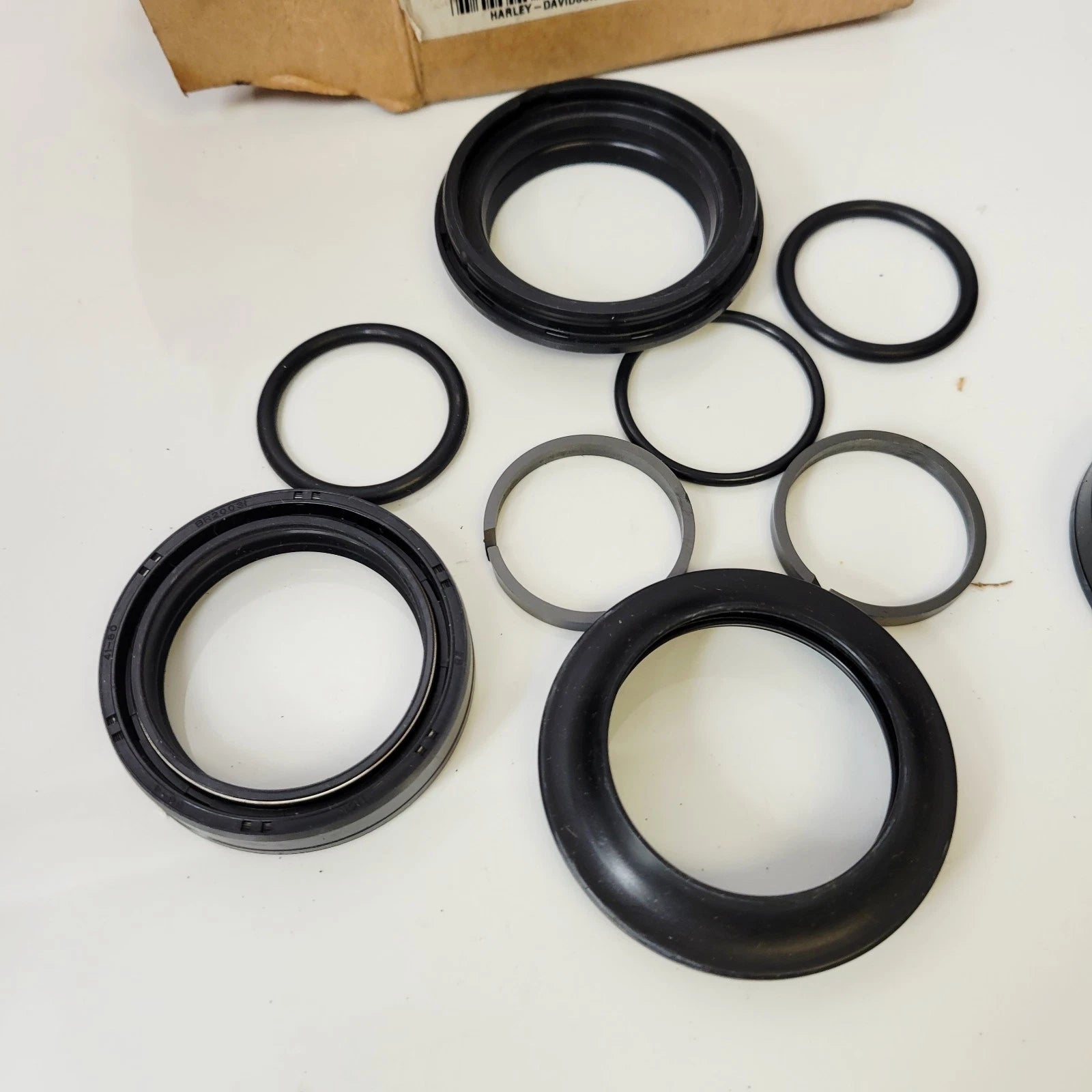 41mm Front Fork Rebuild Kit for Harley-Davidson FLT Softail (2009) 49377-09A