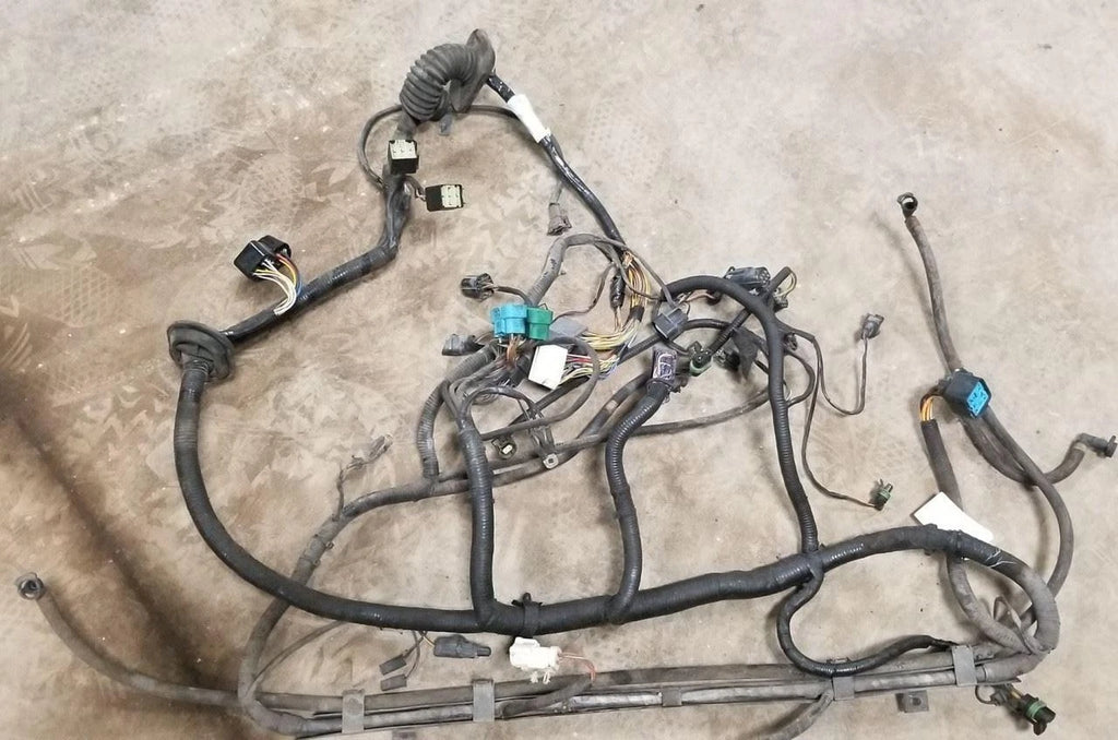 Left Driver Side Headlight Wire Harness for Jaguar XK8 XKR (1997–2000)