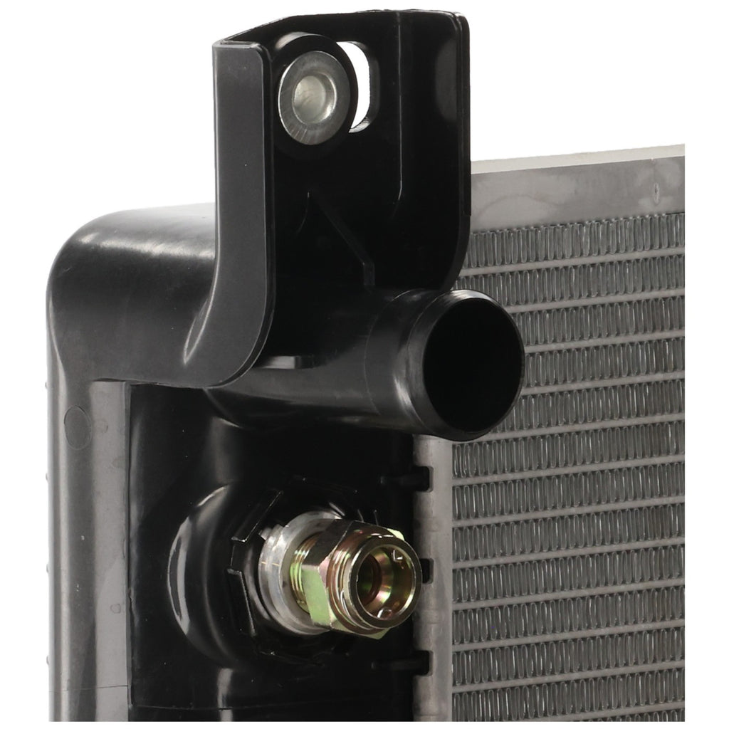 Radiator for GMC Chevy Truck SUV 1500 6.0L 6.2L (2007–2013)